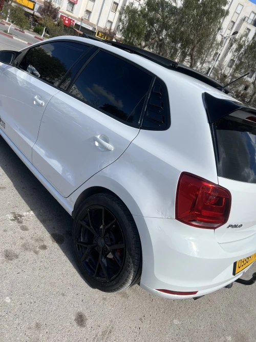 Volkswagen Polo 2015 Carat