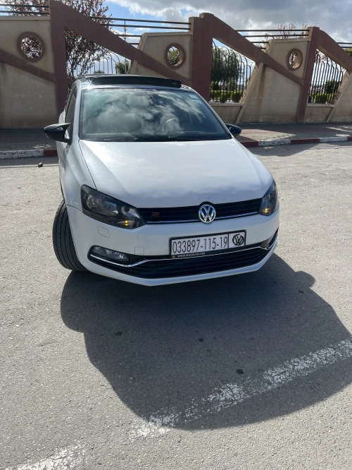 Volkswagen Polo 2015 Carat