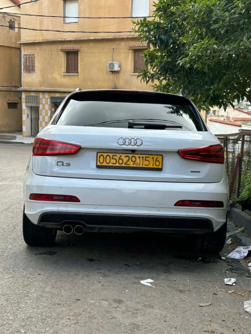 Audi Q3 2015 S line