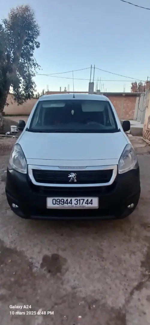 Peugeot Partner 2017 Nouveau Outdoor