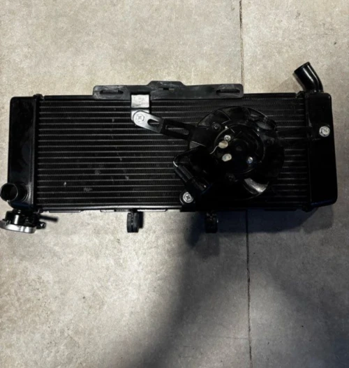 Radiateur + ventilateur xadv