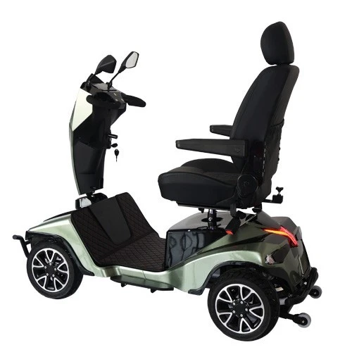 Fauteuil roulante Scooter Mobilité électrique pour personnes âgées ou handicapés de Luxe