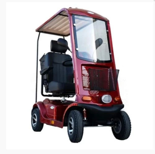Grand scooter électrique 4W couvert 