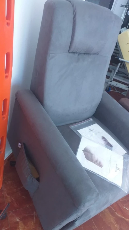 Fauteuil Releveur Relax électrique en velours 