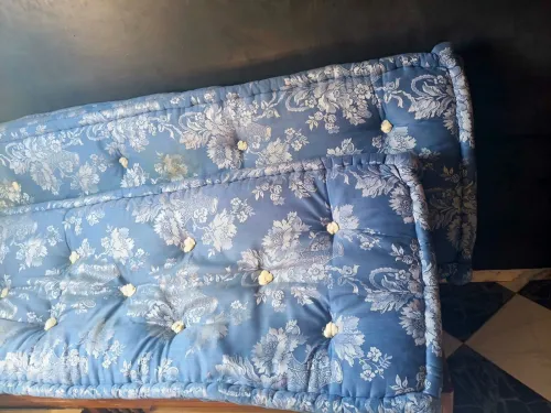 Matelas en laine صوف
