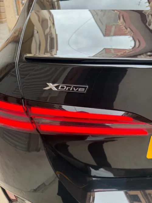 BMW Série 5 2025 Pak m xdrive invidualle