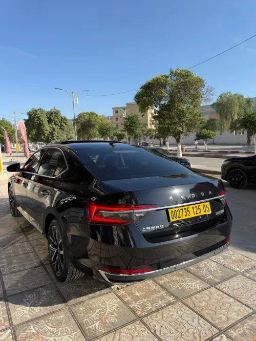 Skoda Superbe 2025 Luxury