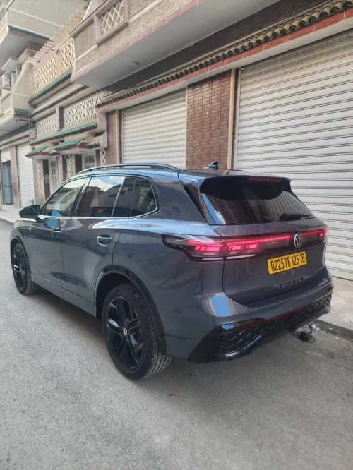 Volkswagen New Tiguan 2025 R-Line