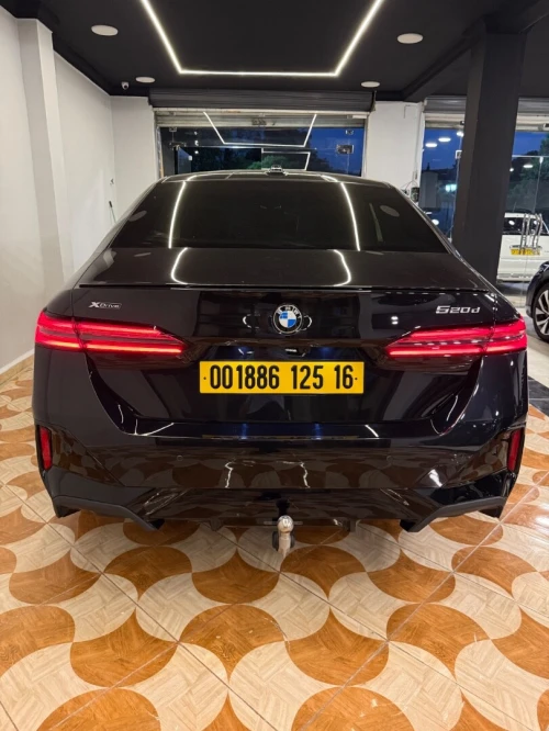 BMW Série 5 2025 Pak m xdrive invidualle