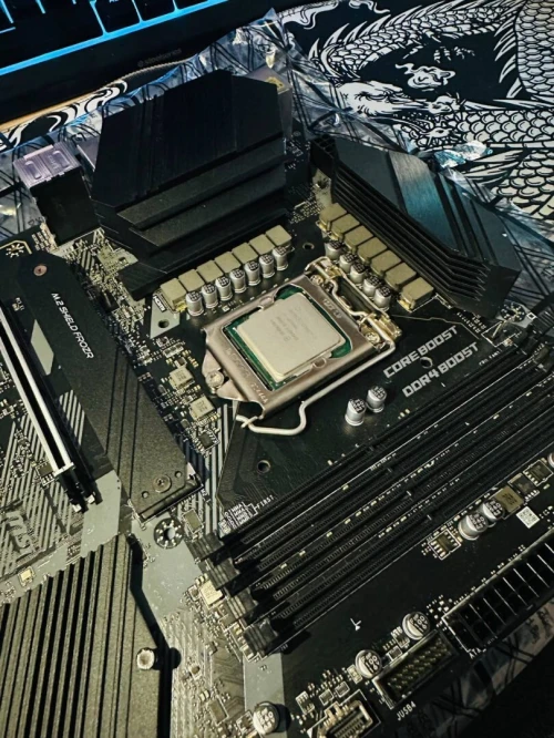 KIT GMING PC ETAT 9/10 I7 10700K  MSI Z490 A-PRO 16GB DDR4 3600Mhz
