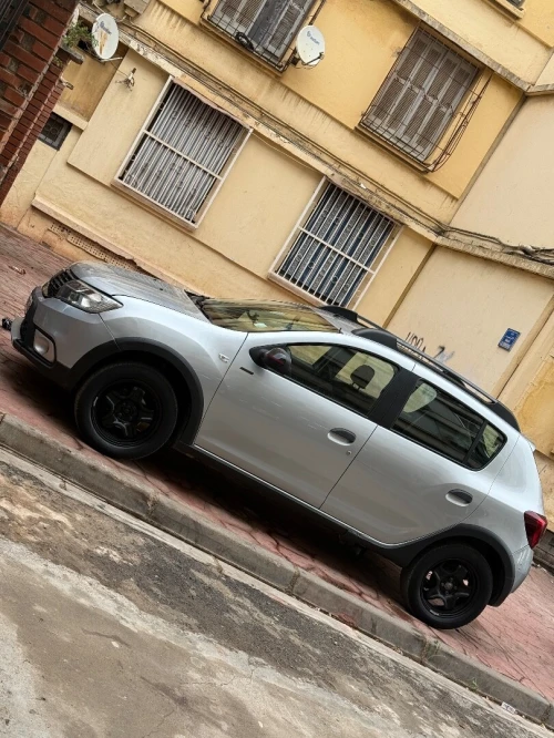 Dacia Stepway 2019 Tech road