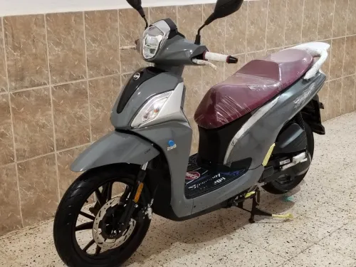 Sym St 200 2024