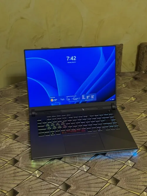 ASUS ROG STRIX G16 G614FR-S5081X BATTERIE 100%