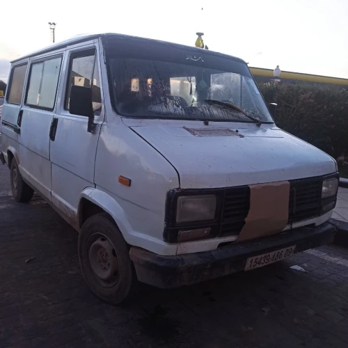 Peugeot J5 1986 