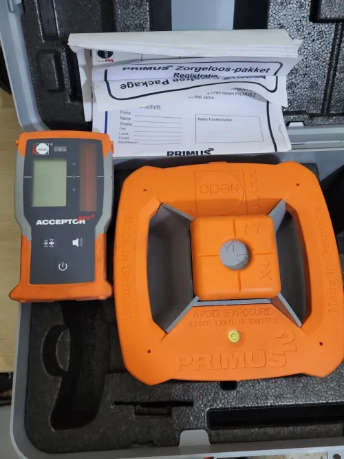 Laser de chantier ( construction ) rotatif horizontal automatique hautement précis NEDO Primus 2H