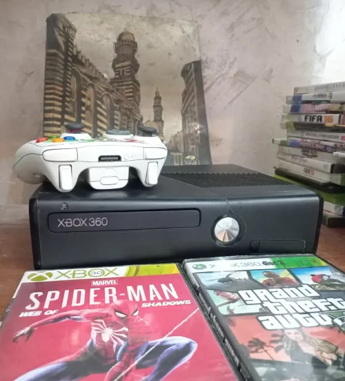 XBOX 360 SLIM 