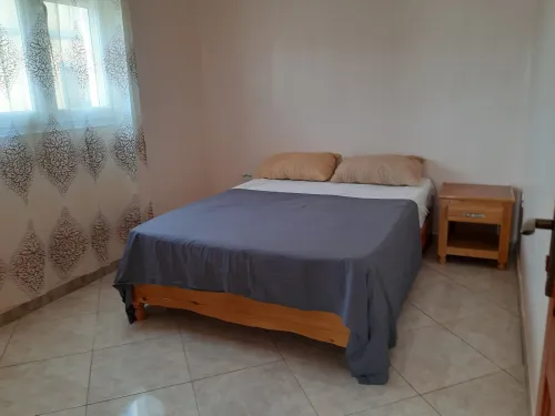 Location vacances Appartement F4 Tlemcen Marsa ben mhidi