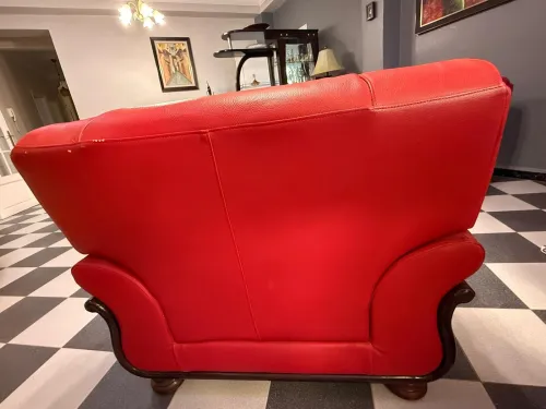 Sallon Malaysiain cuir véritable 