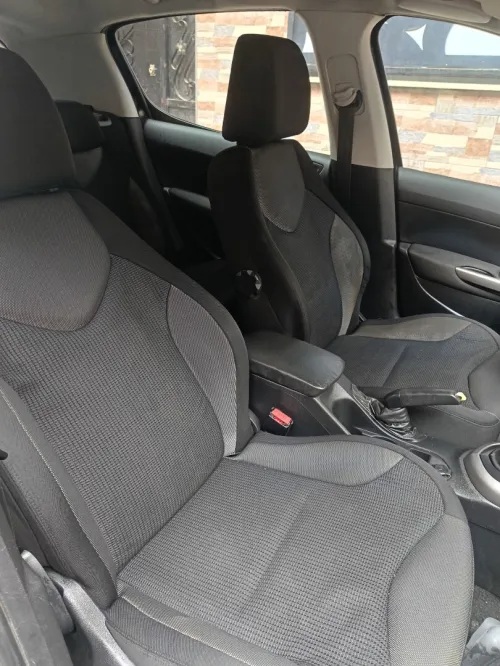Peugeot 308 2012 Alour