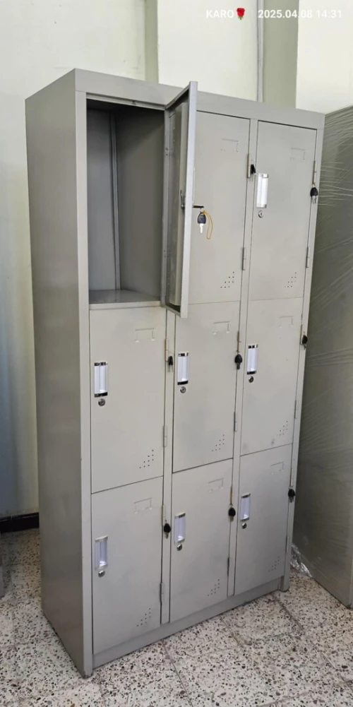 VESTIAIRE METALIQUE