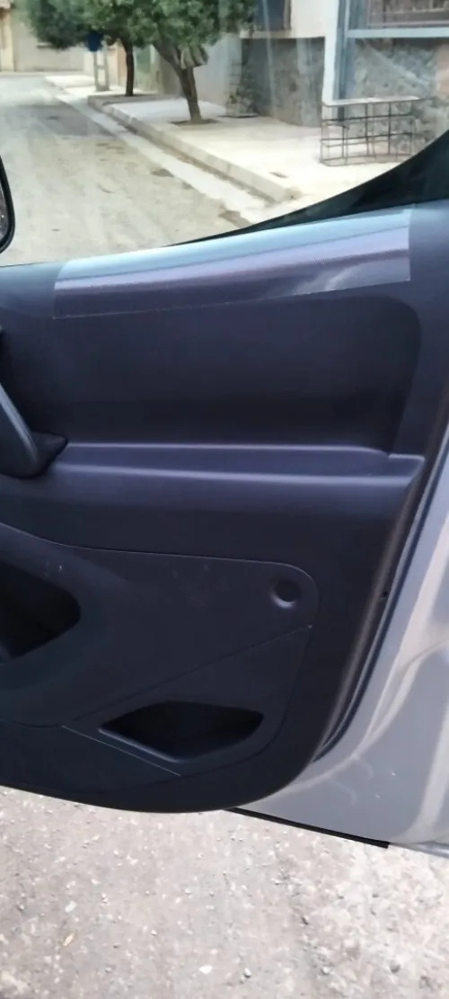 Citroen Berlingo 2015 Tolé niveau 2