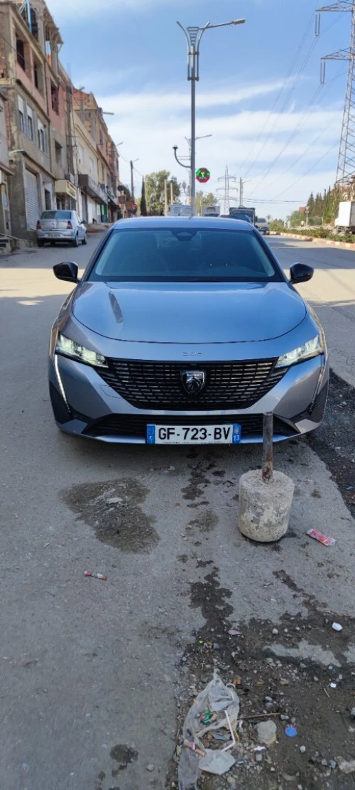 Peugeot 308 2022 