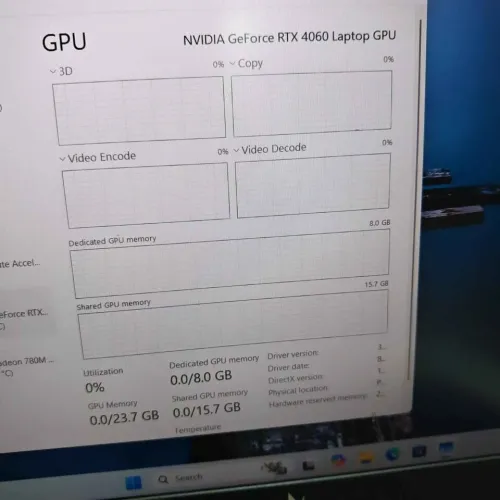 ACER NITRO V16 / 14th AMD RYZEN 7 8845hs / 32GO DDR5 / 512GB SSD / RTX NVIDIA 4060 8go / 16 FHD+ 165Hz