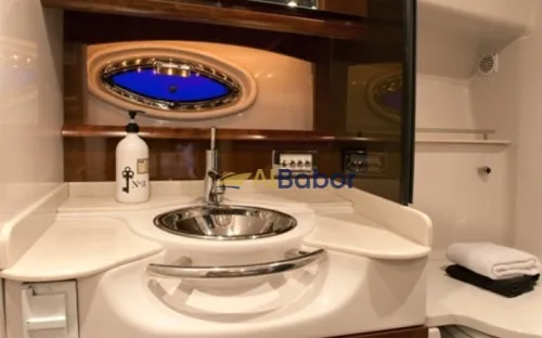Location bateau luxueux mini yacht Private 
