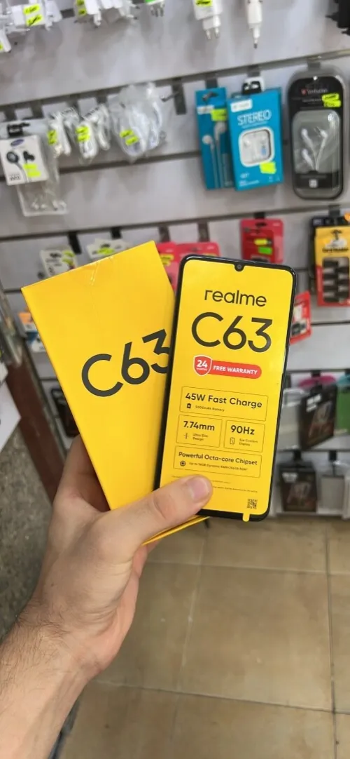 Realme C63