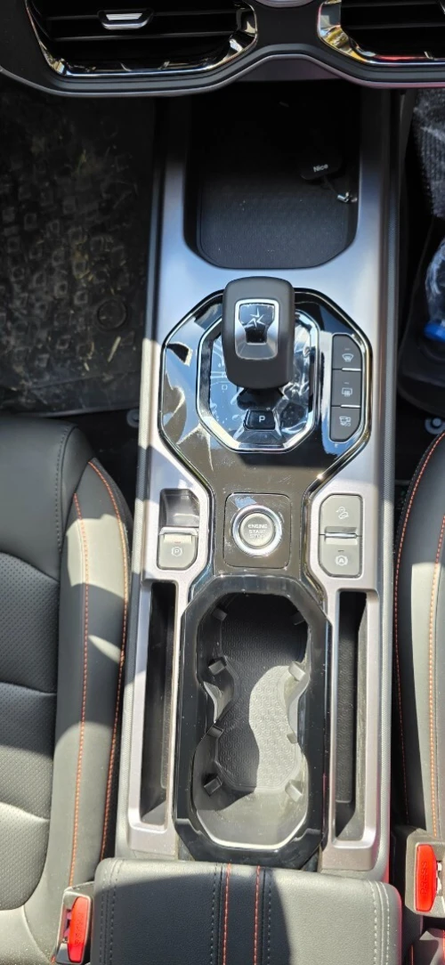 Geely Coolray 2026 