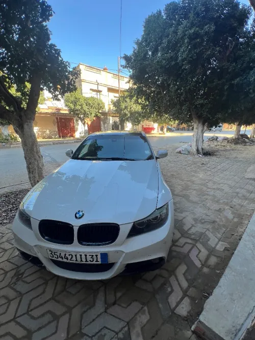 BMW Série 3 2011 Lci pack m