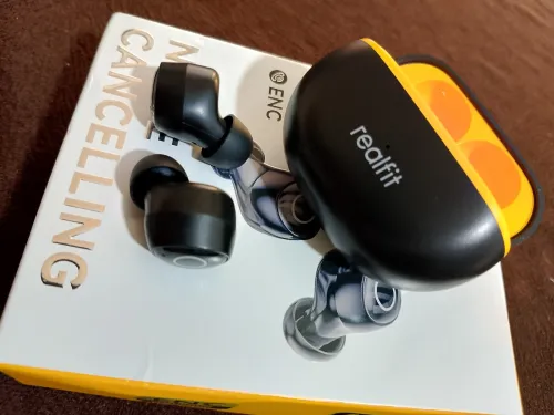 Realfit F4 Mini