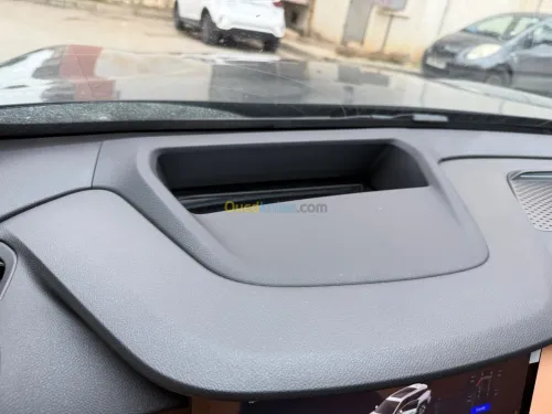 Geely Starray 2025 Flagship (Splendid)