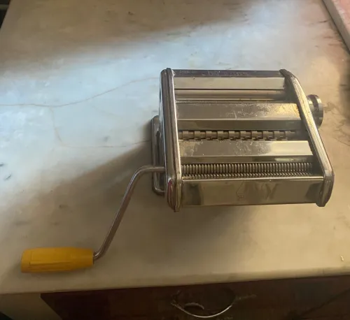 Machine à pates
