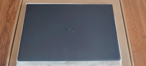 Dell Vostro 3530 neuf sous emballage