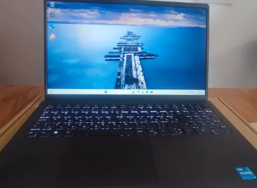 Dell Vostro 3530 neuf sous emballage