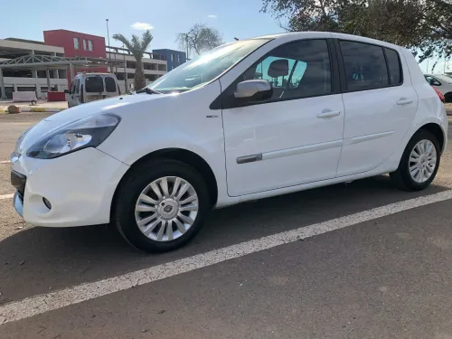 Renault Clio 3 2012 Night and Day