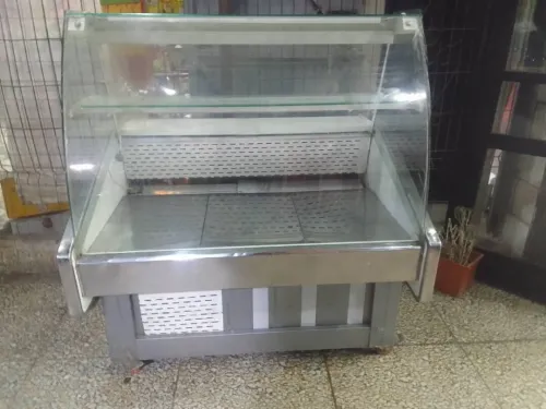 Frigo présentoir 