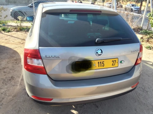Skoda Rapid Spaceback 2015 Edition