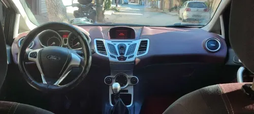 Ford Fiesta 2013 Titanium Sport pack