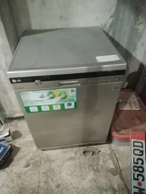 LAVE VAISSELLE LG A VAPEUR SILVER  EN PANNE PIECES a RECUPERER
