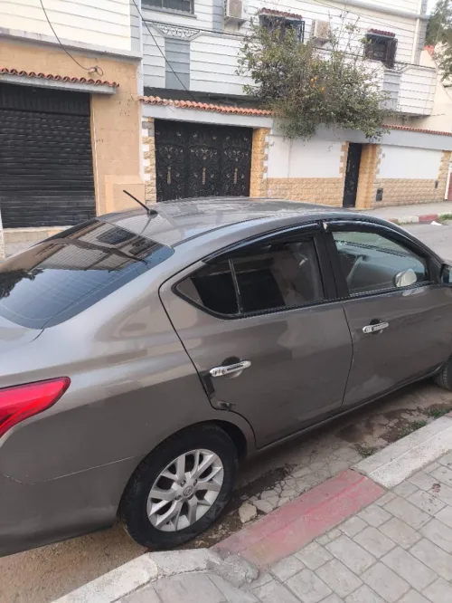 Nissan Sunny 2015 Acenta pack