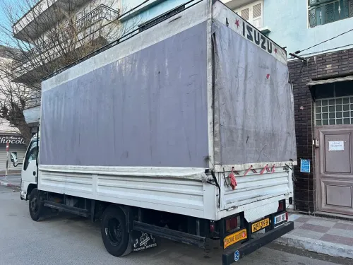 Isuzu NPR 2009