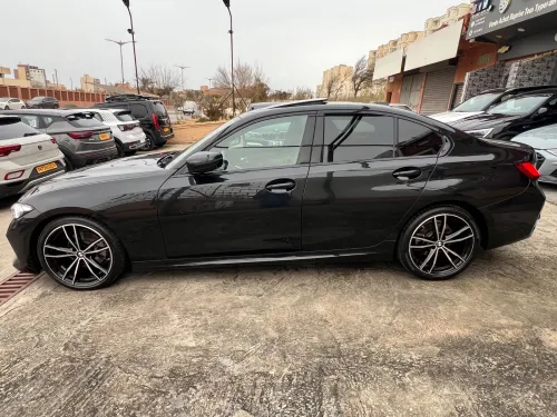 BMW Série 3 2025 Pak M