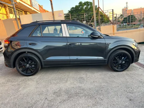 Volkswagen T-Roc 2025 Black édition