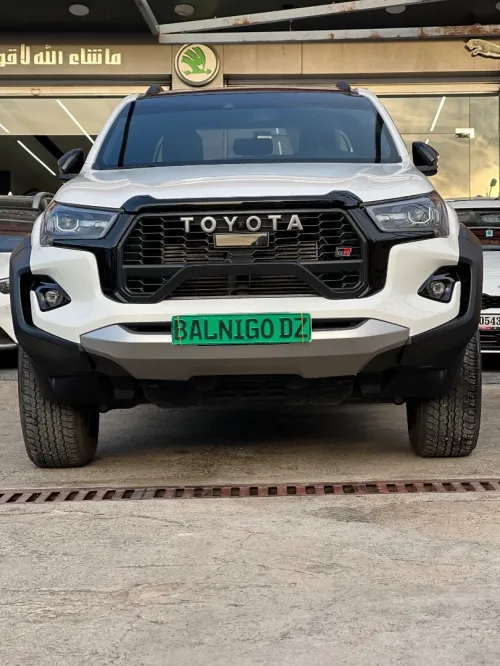 Toyota Hilux 2025 GR