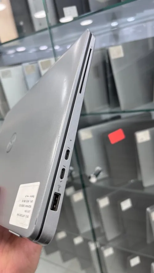 DELL LATITUDE 5340 I5-13TH  VPRO 13.3'' FHD 16RAM 256SSD  IRIS XE  GRAPHICS BATTERIE +4.5 HEURES