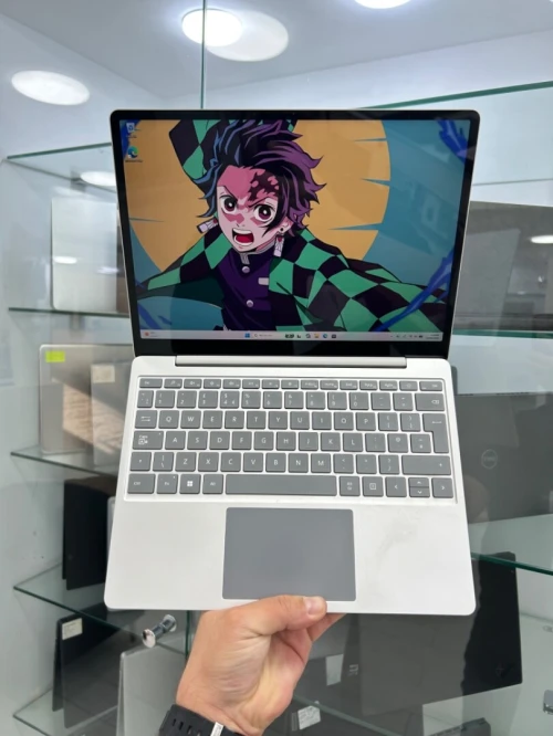 SURFACE LAPTOP GO 2 TACTILE  I5-11TH  12.4'' 16RAM 256 SSD IRIS XE GRAPHIC BATTERIE +3.5 HEURES  EXCELLENT  ETAT 20/20