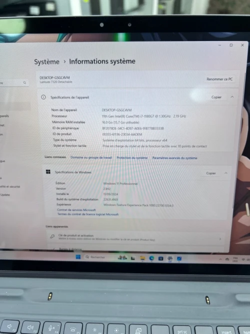 DELL LATITUDE 7320 DETACHABLE  I7-11TH  16RAM 256SSD INTEL IRIS XE  GRAPHICS BATTERIE 100%