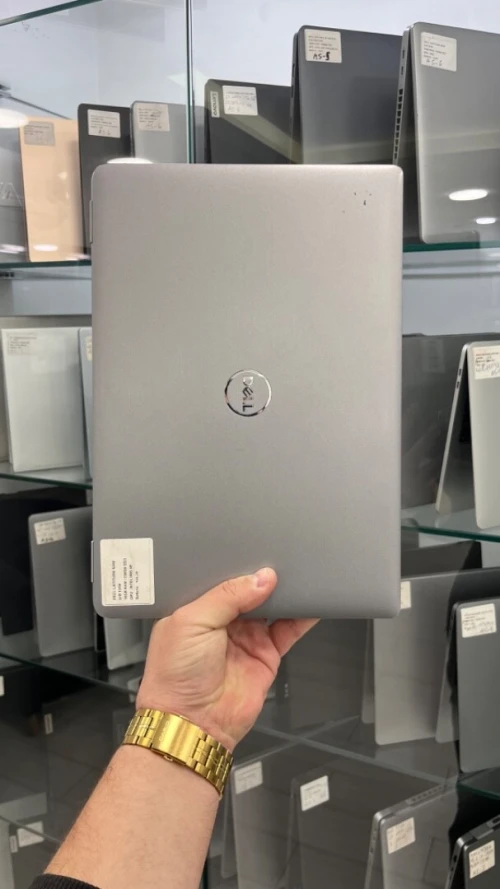 DELL LATITUDE 5340 I5-13TH  VPRO 13.3'' FHD 16RAM 256SSD  IRIS XE  GRAPHICS BATTERIE +4.5 HEURES